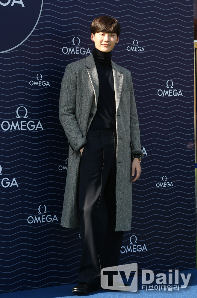 ƼºêÀ̵¥Àϸ® Æ÷Åä