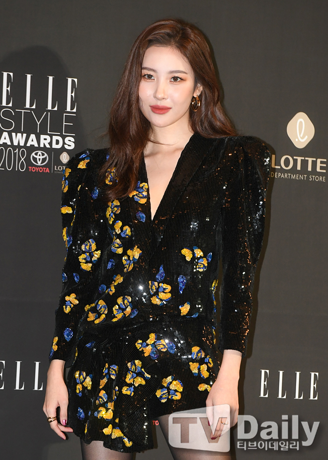 ƼºêÀ̵¥Àϸ® Æ÷Åä