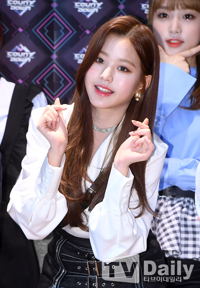 ƼºêÀ̵¥Àϸ® Æ÷Åä