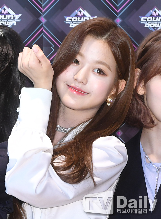 ƼºêÀ̵¥Àϸ® Æ÷Åä