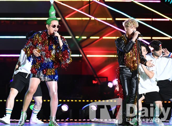 ƼºêÀ̵¥Àϸ® Æ÷Åä