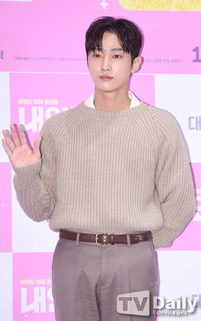 ƼºêÀ̵¥Àϸ® Æ÷Åä