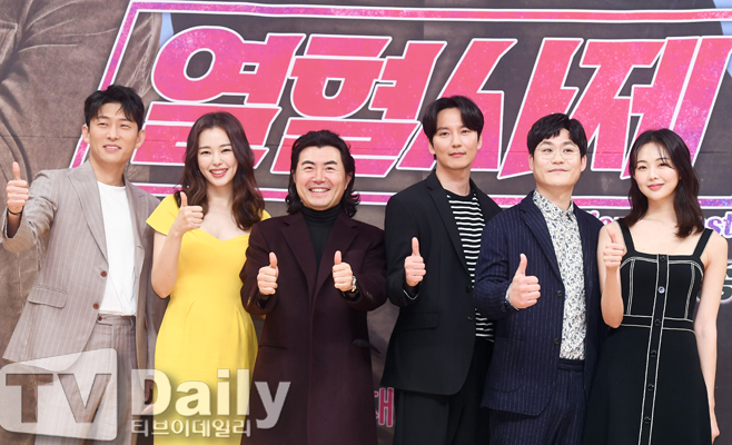 ƼºêÀ̵¥Àϸ® Æ÷Åä