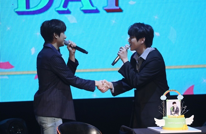 ƼºêÀ̵¥Àϸ® Æ÷Åä