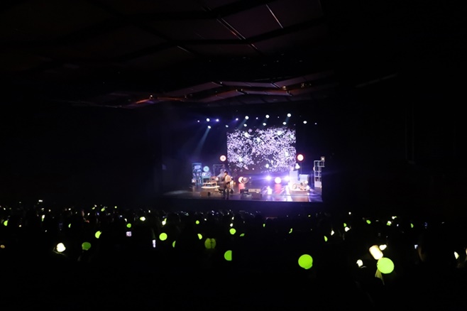 ƼºêÀ̵¥Àϸ® Æ÷Åä