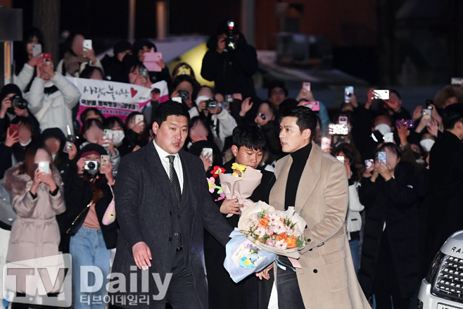 ƼºêÀ̵¥Àϸ® Æ÷Åä