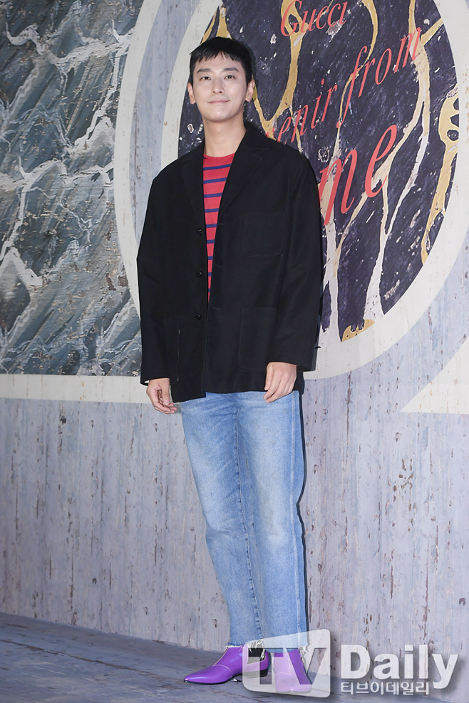 ƼºêÀ̵¥Àϸ® Æ÷Åä