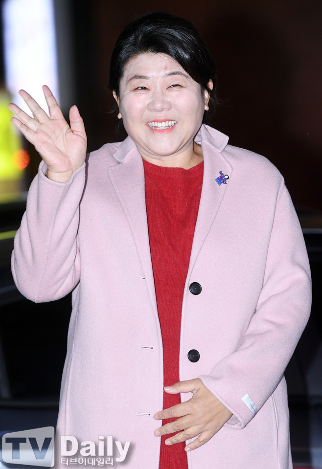 ƼºêÀ̵¥Àϸ® Æ÷Åä