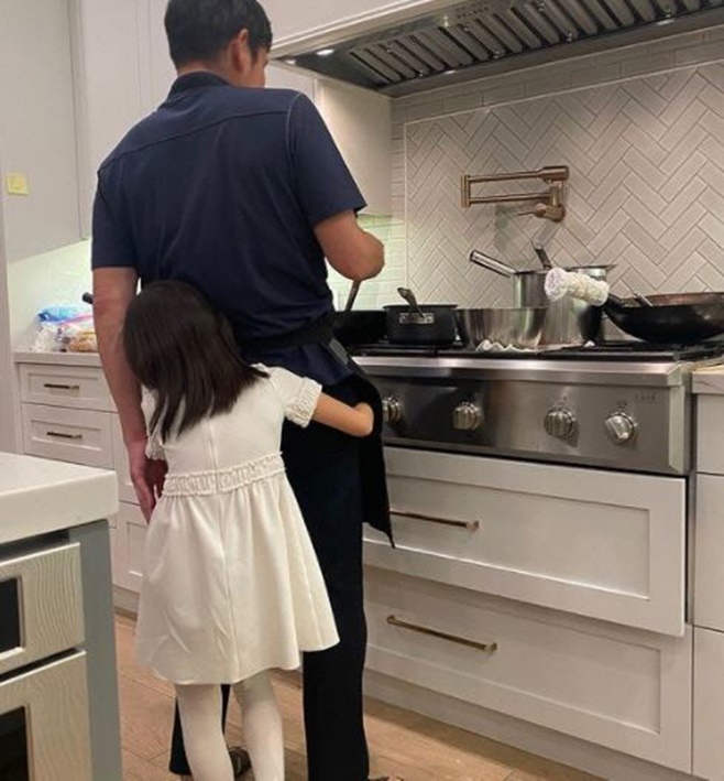 ƼºêÀ̵¥Àϸ® Æ÷Åä