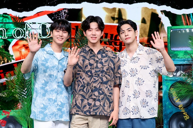 Ƽ���̵��ϸ� ����