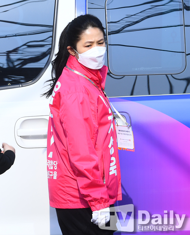 ƼºêÀ̵¥Àϸ® Æ÷Åä