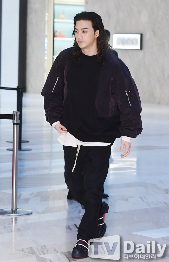 ƼºêÀ̵¥Àϸ® Æ÷Åä