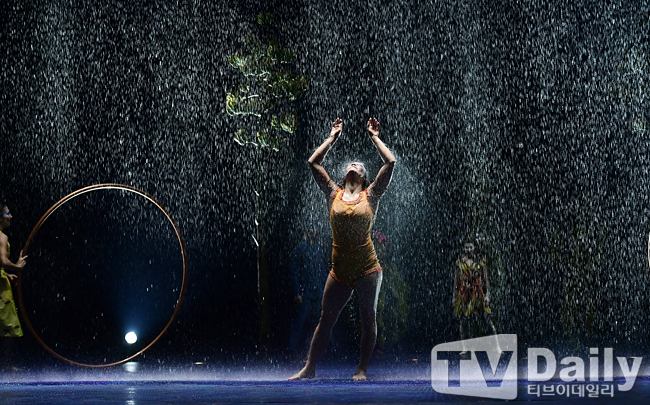 ƼºêÀ̵¥Àϸ® Æ÷Åä