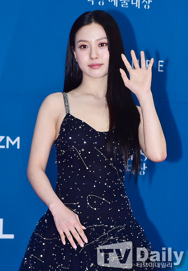 ƼºêÀ̵¥Àϸ® Æ÷Åä