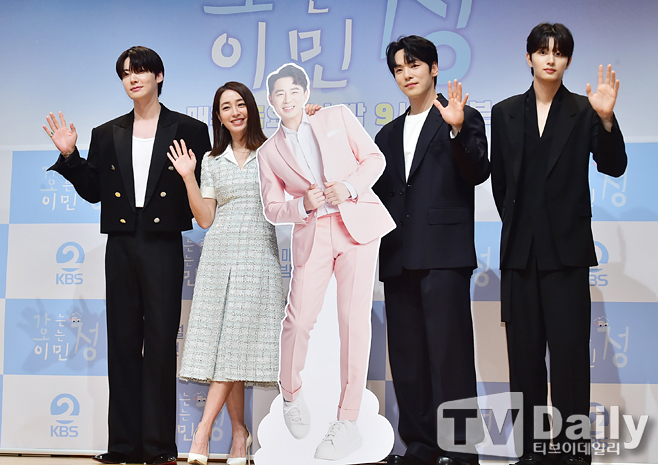 ƼºêÀ̵¥Àϸ® Æ÷Åä