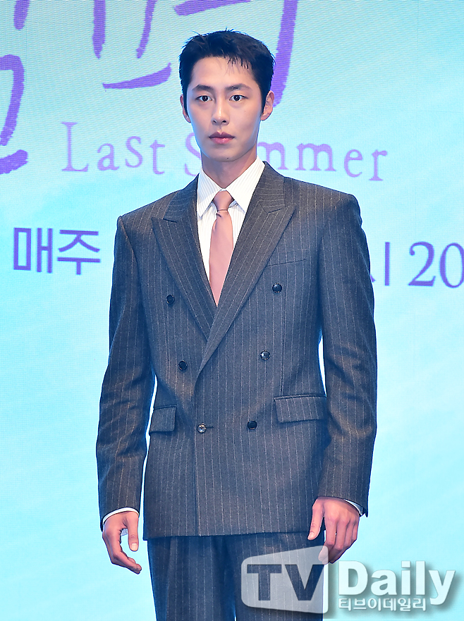 ƼºêÀ̵¥Àϸ® Æ÷Åä