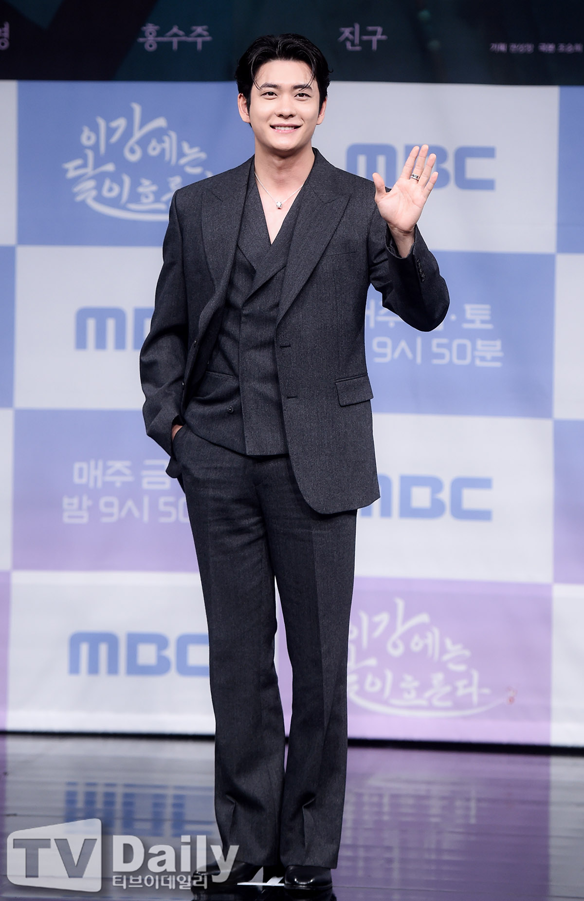 ƼºêÀ̵¥Àϸ® Æ÷Åä