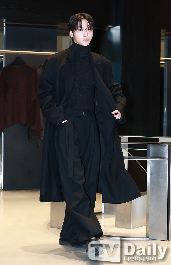 ƼºêÀ̵¥Àϸ® Æ÷Åä