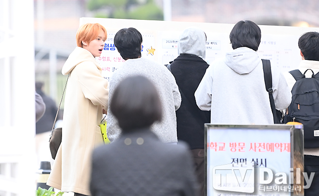 ƼºêÀ̵¥Àϸ® Æ÷Åä