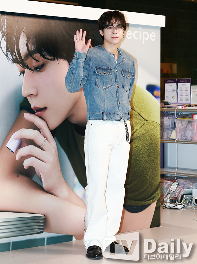 ƼºêÀ̵¥Àϸ® Æ÷Åä