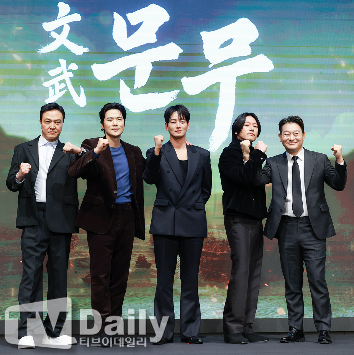 Ƽ���̵��ϸ� ����