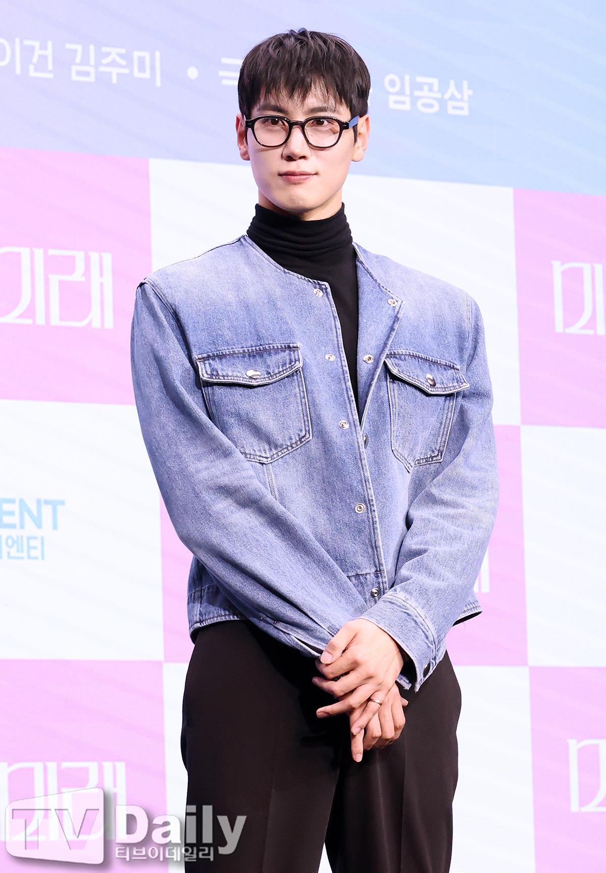 ƼºêÀ̵¥Àϸ® Æ÷Åä