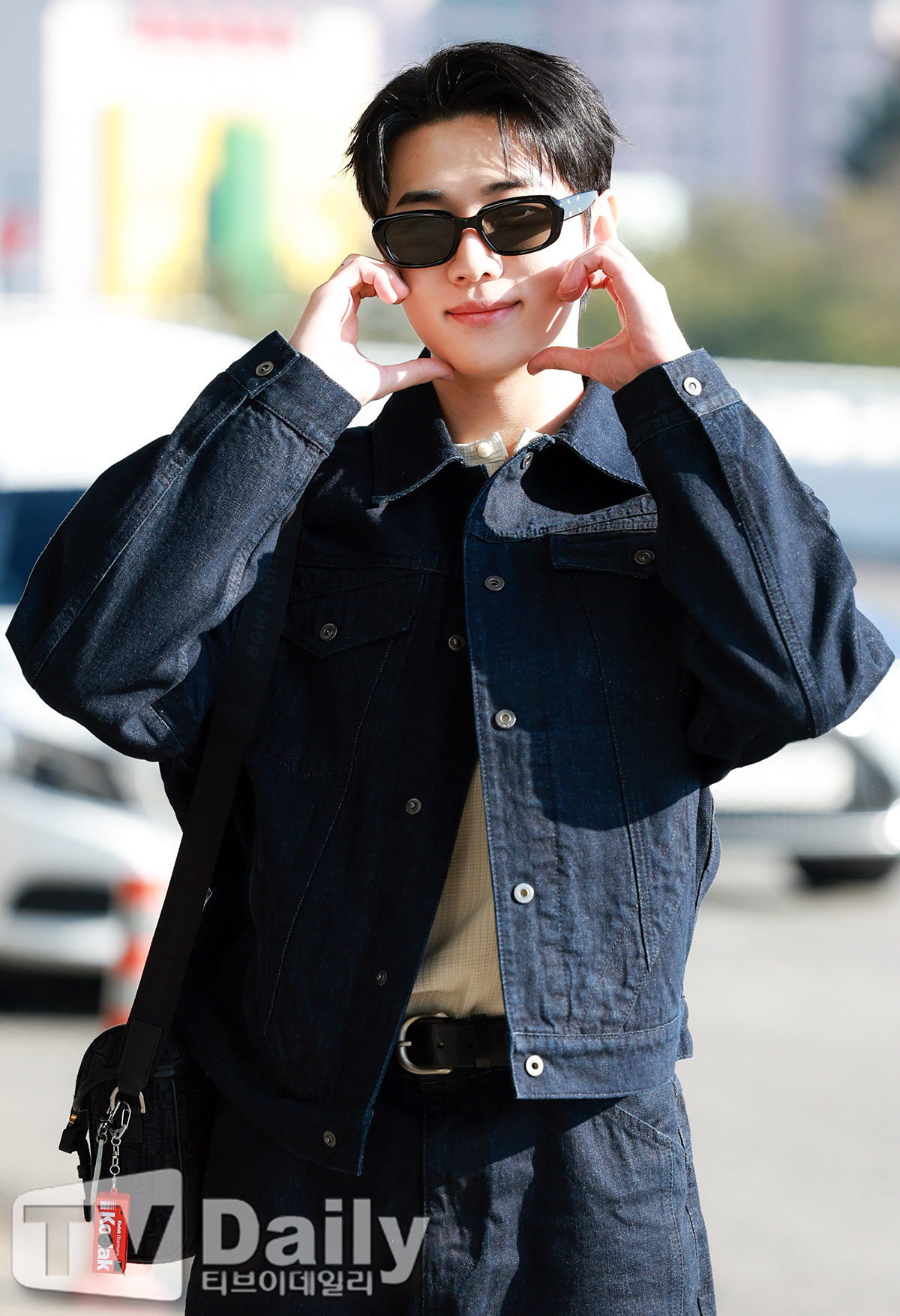 ƼºêÀ̵¥Àϸ® Æ÷Åä