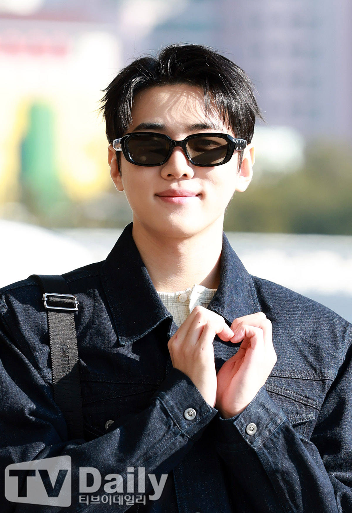 ƼºêÀ̵¥Àϸ® Æ÷Åä