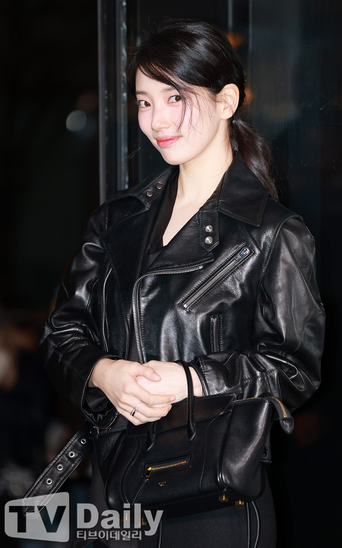 ƼºêÀ̵¥Àϸ® Æ÷Åä