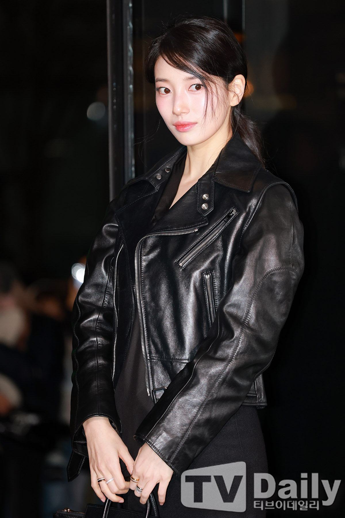 ƼºêÀ̵¥Àϸ® Æ÷Åä