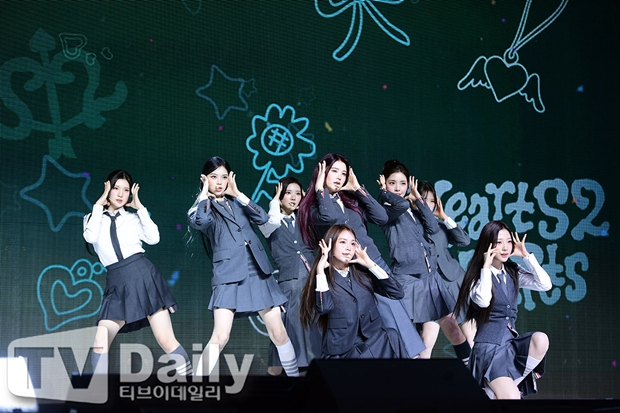 ƼºêÀ̵¥Àϸ® Æ÷Åä