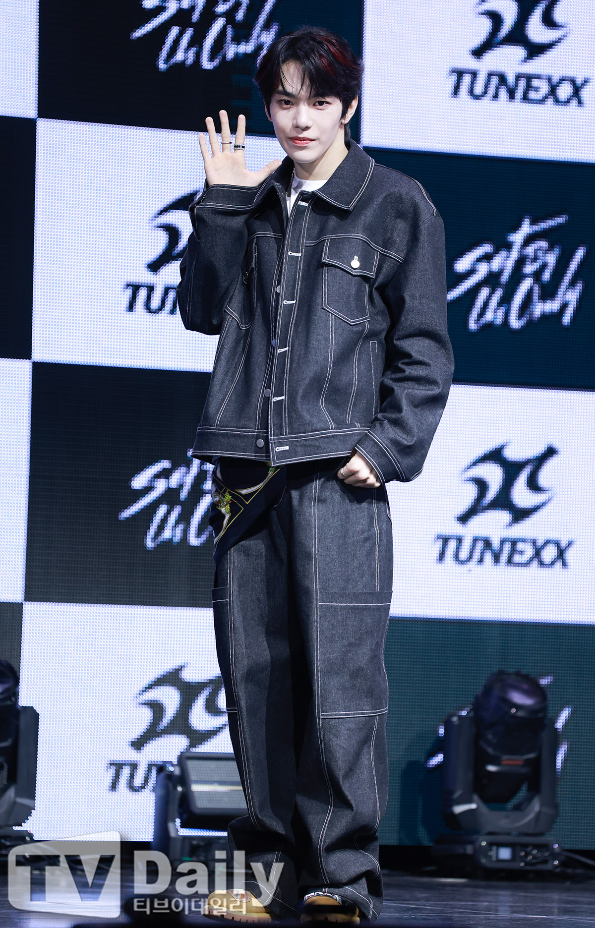 ƼºêÀ̵¥Àϸ® Æ÷Åä