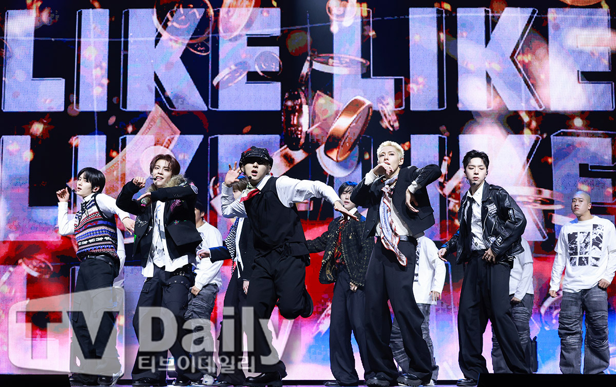 ƼºêÀ̵¥Àϸ® Æ÷Åä