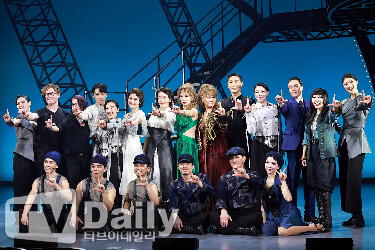 ƼºêÀ̵¥Àϸ® Æ÷Åä