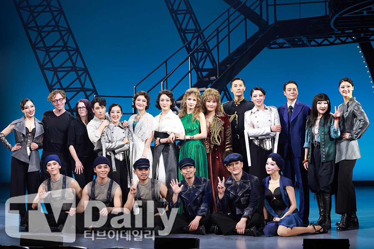 ƼºêÀ̵¥Àϸ® Æ÷Åä