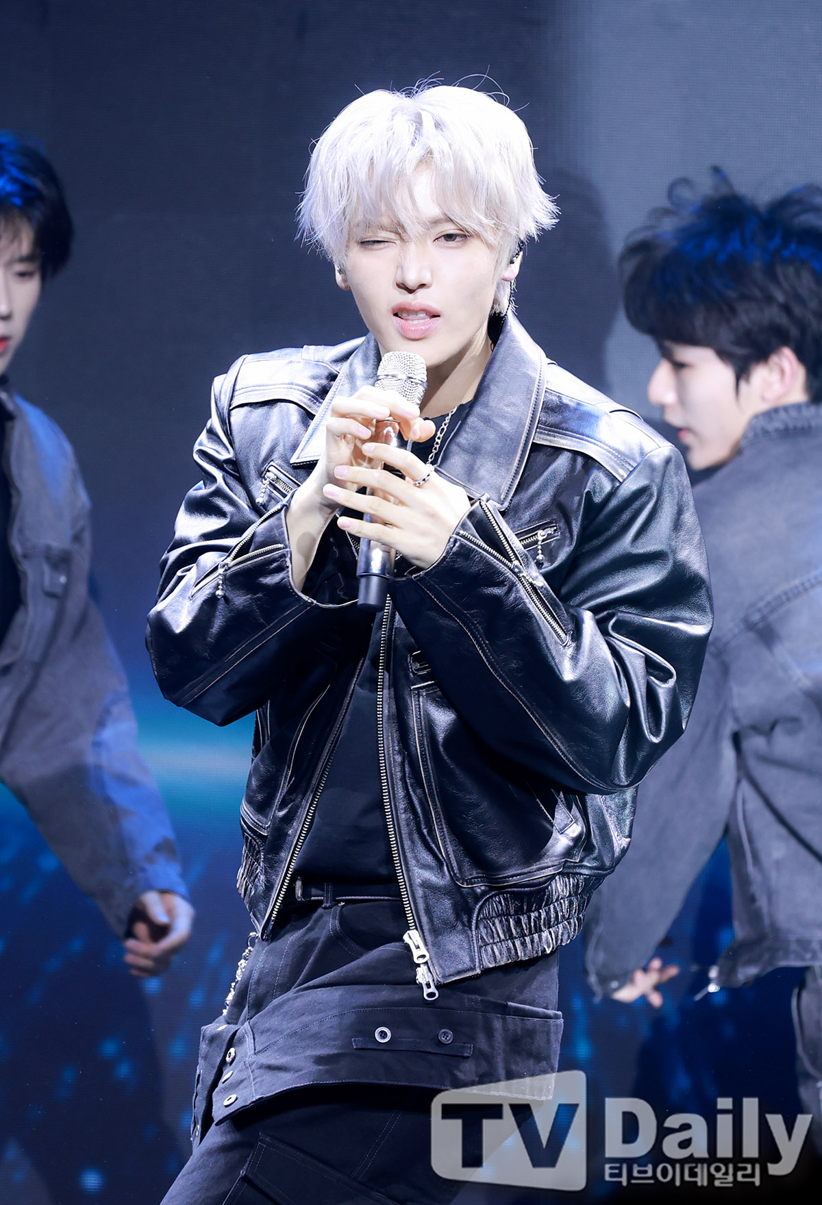 ƼºêÀ̵¥Àϸ® Æ÷Åä