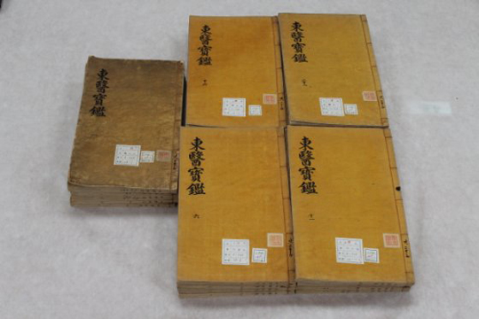 ƼºêÀ̵¥Àϸ® Æ÷Åä