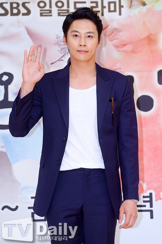 ������ �Դ�