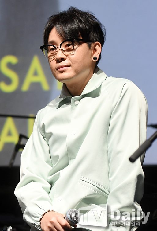 �̽�ȯ �̸��� �������� ��ȭ������ ��������Ʈ ����