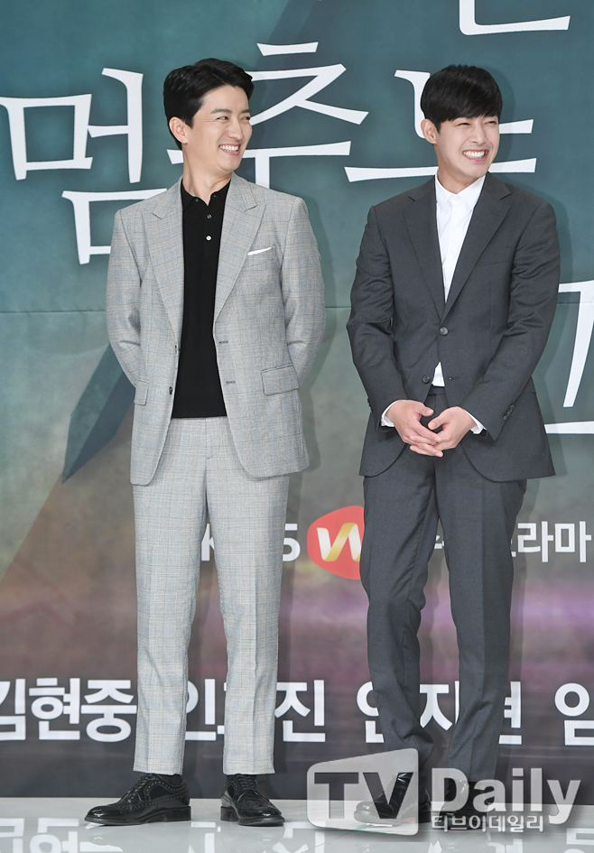 Ƽ���̵��ϸ� ����