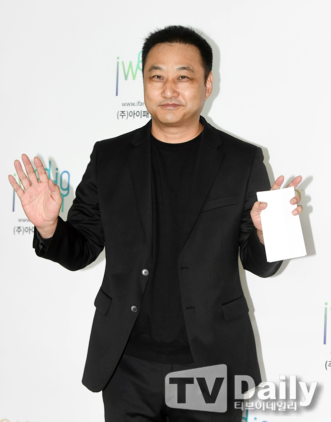 ƼºêÀ̵¥Àϸ® Æ÷Åä