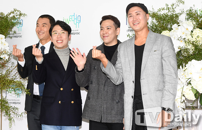 ƼºêÀ̵¥Àϸ® Æ÷Åä