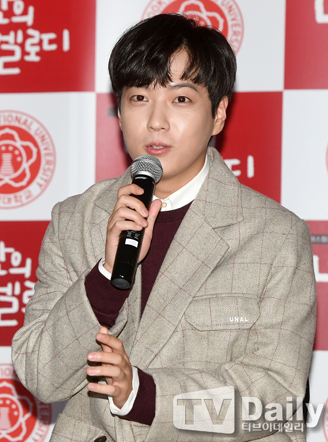 ƼºêÀ̵¥Àϸ® Æ÷Åä