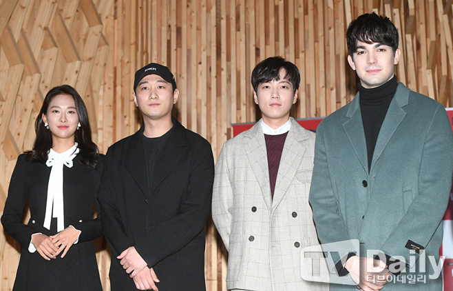 ƼºêÀ̵¥Àϸ® Æ÷Åä