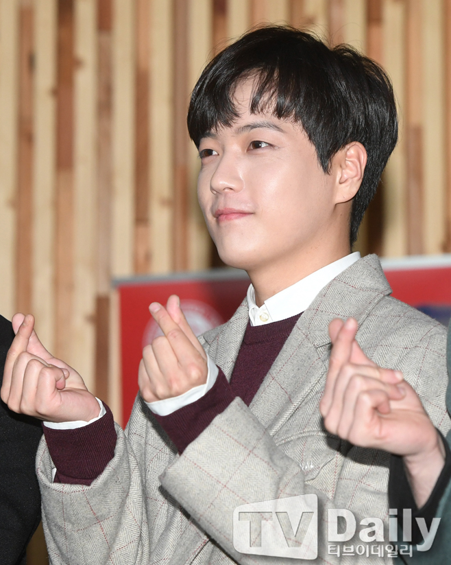 ƼºêÀ̵¥Àϸ® Æ÷Åä