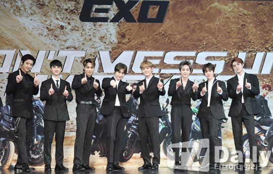  EXO Tempo  Ʈ 