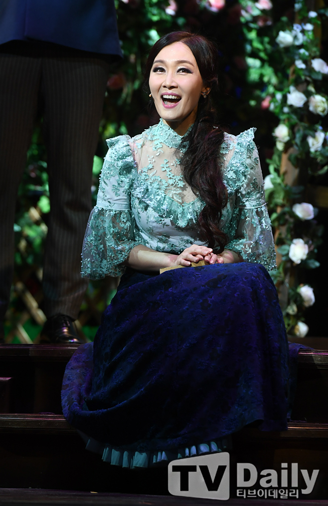 ƼºêÀ̵¥Àϸ® Æ÷Åä