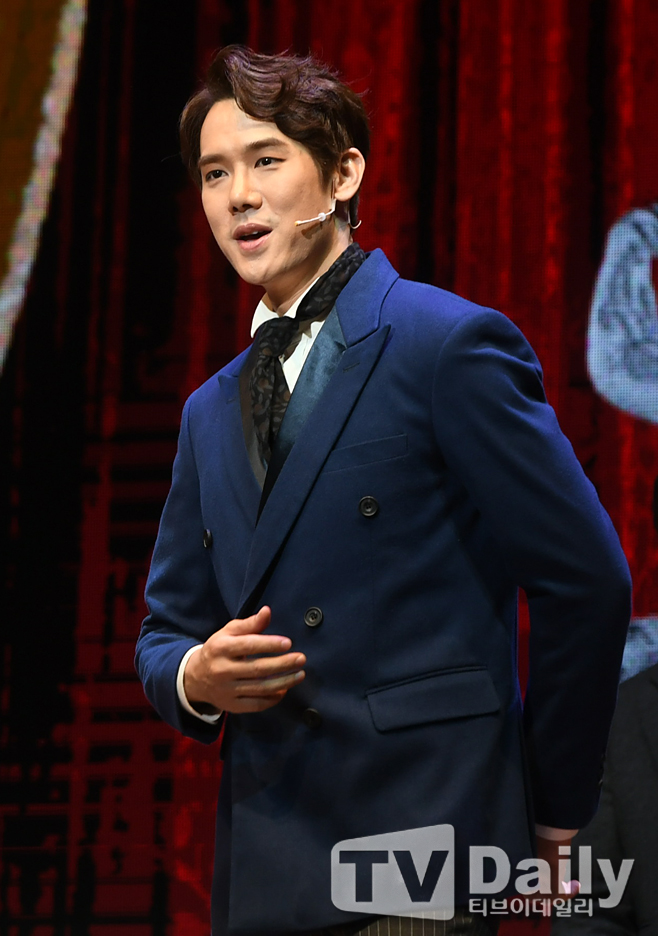 ƼºêÀ̵¥Àϸ® Æ÷Åä