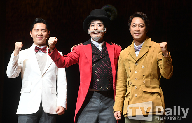 ƼºêÀ̵¥Àϸ® Æ÷Åä