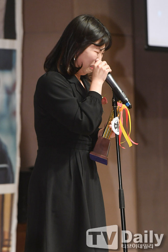 ƼºêÀ̵¥Àϸ® Æ÷Åä